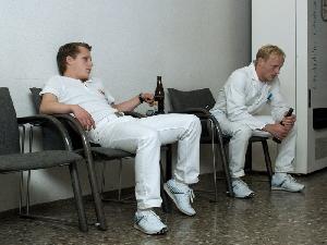 Aus sie ist Verlass: Rocky (Ferdinand Schmidt-Modrow) und Mike (Florian Brückner)